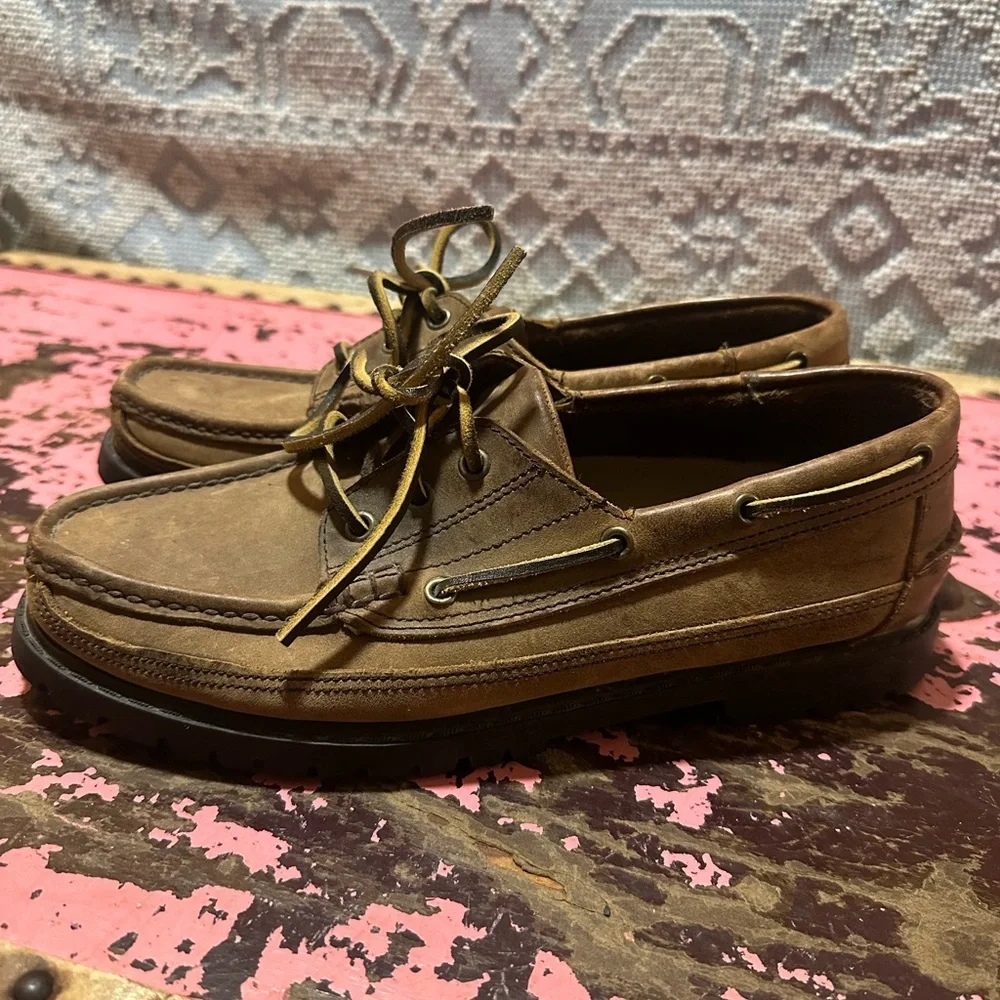 Trader Bay Tan Leather Boat Shoes Sz 9